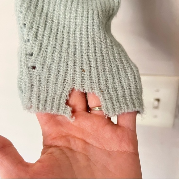 John + Jenn Finn Sweater - Picture 7 of 9